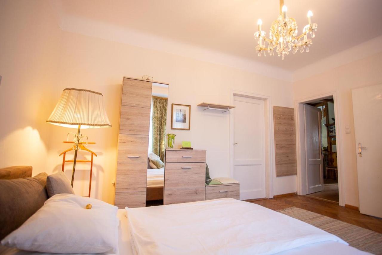 Huebsches Privatzimmer Mit Bad Perchtoldsdorf Exteriör bild